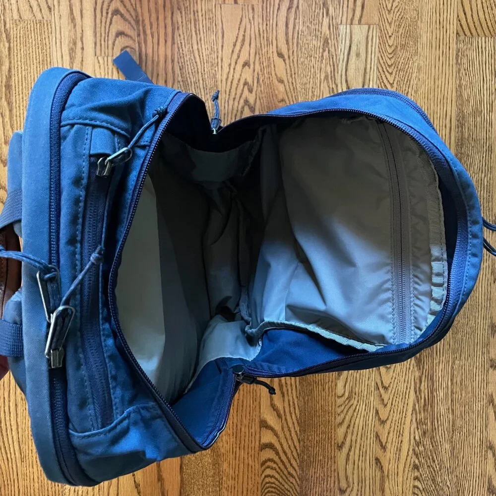 Fjallraven Raven 28L Backpack, Excellent Condition, Navy Blue - Picture 6 of 10